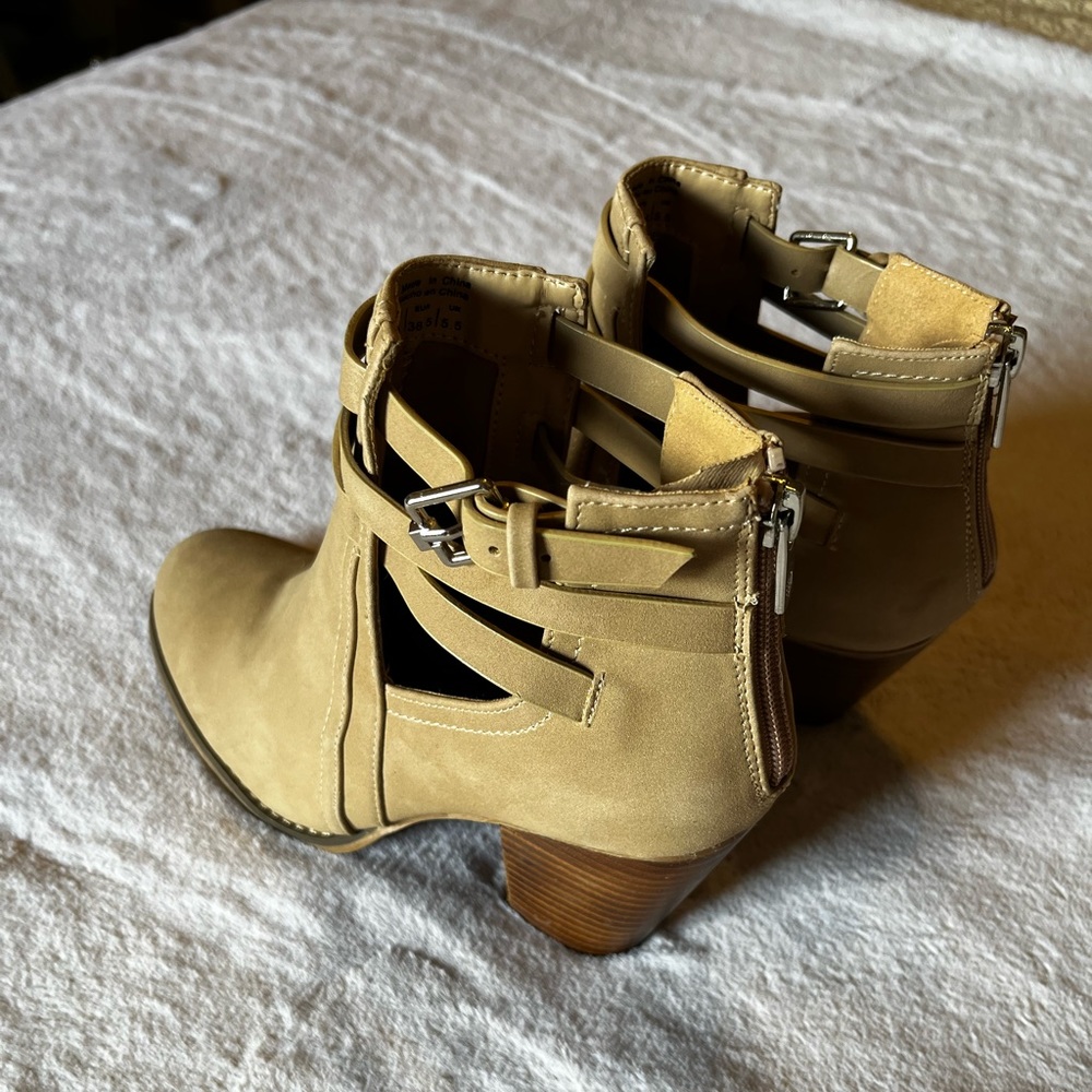 call it spring heeled boots